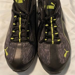Men’s size 10 Puma